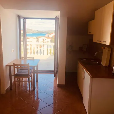 App Sime Klarin, Studio Br.4 Apartment *