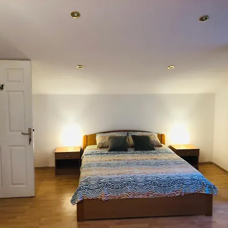 App Sime Klarin, Studio Br.4 * Jezera